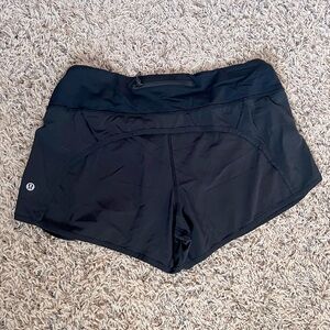 Lululemon size 8 black shorts, size 8
